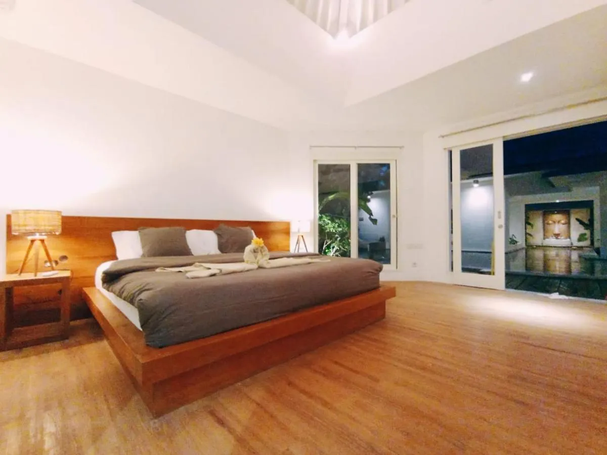 Apartment 4 Bedroom Family Villa -Danumaya Villa Seminyak
