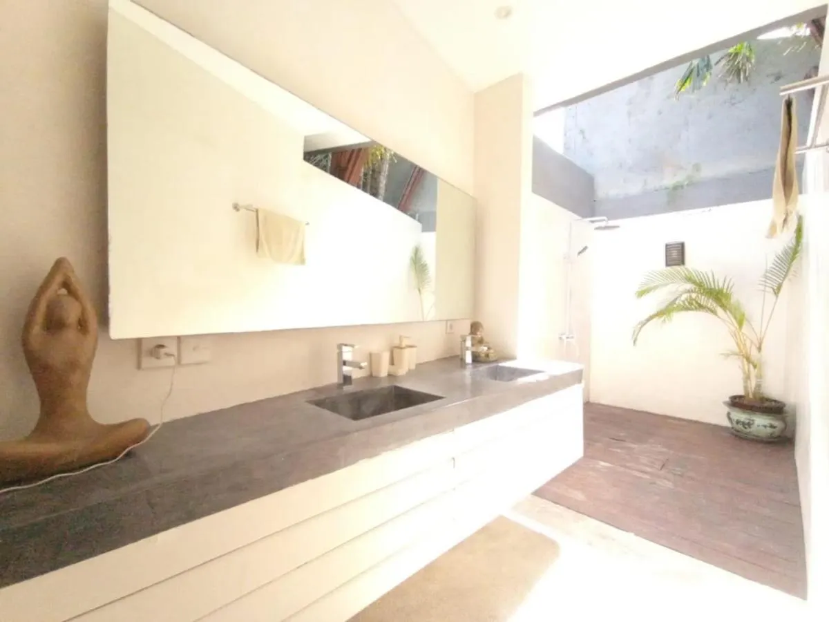 4 Bedroom Family Villa -Danumaya Villa Seminyak Indonesia