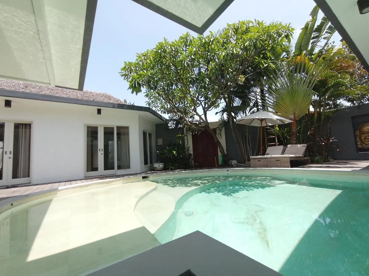 4 Bedroom Family Villa -Danumaya Villa Seminyak 0*, Seminyak (Bali) Indonesia