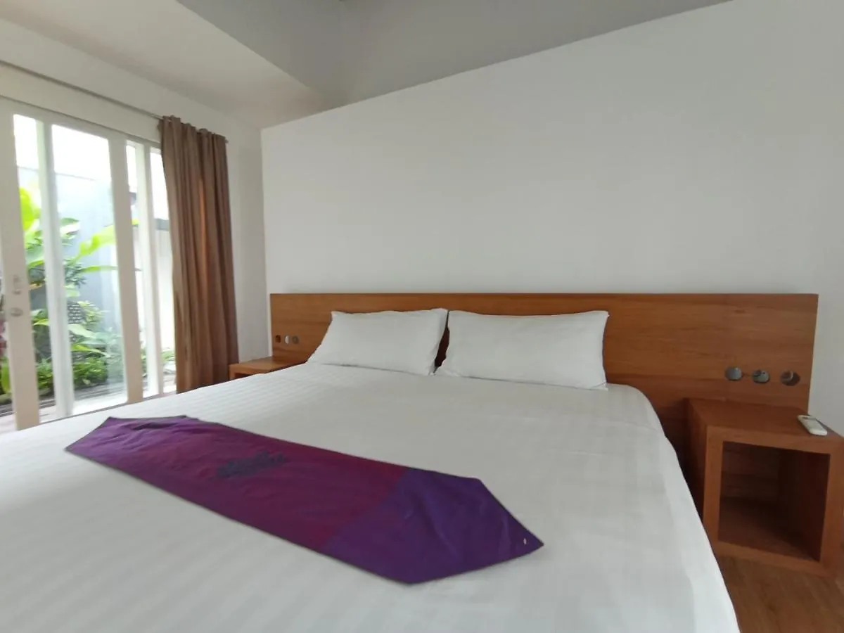 4 Bedroom Family Villa -Danumaya Villa Seminyak 0*, Seminyak (Bali) Indonesia