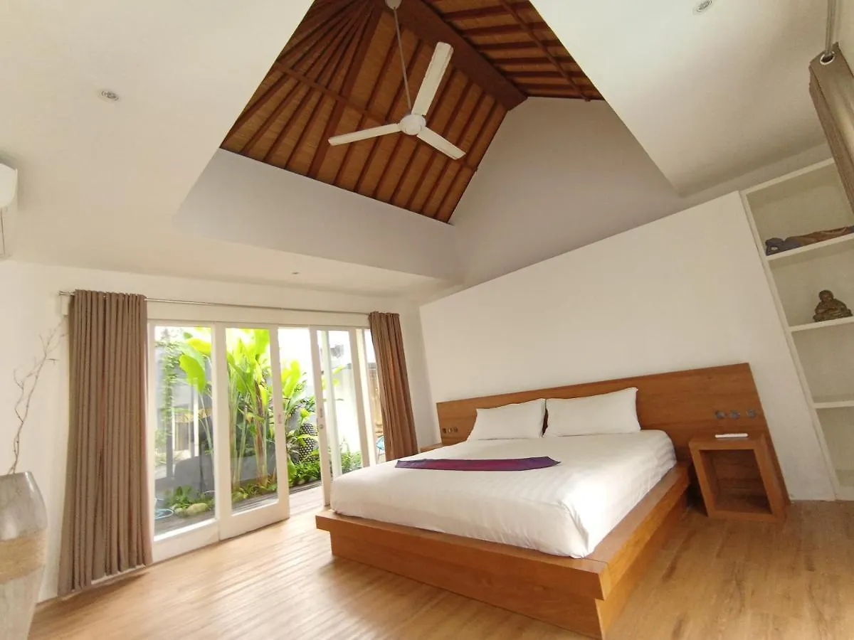 4 Bedroom Family Villa -Danumaya Villa Seminyak Seminyak (Bali)