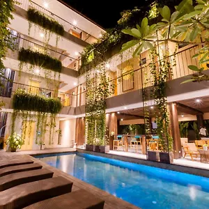3* 호텔 Tanaga Coliving