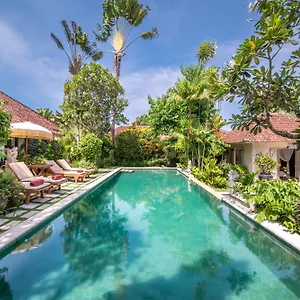 Senang Villa