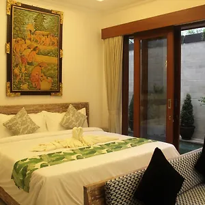 Green Studio Apartment Seminyak Apartment